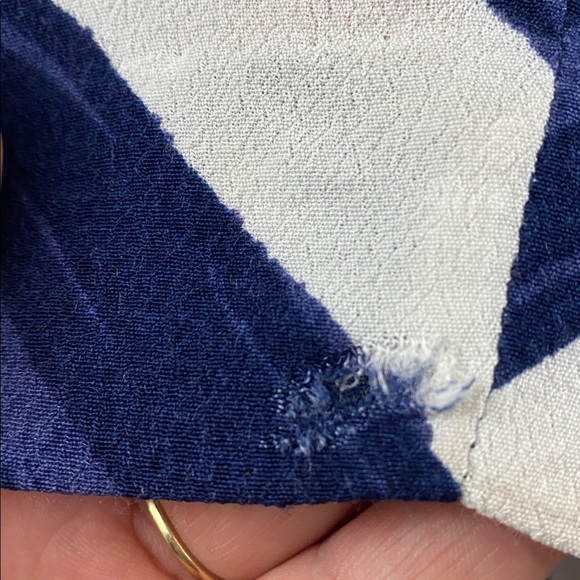 Vineyard Vines Diamond print Maxi dress. - Picture 14 of 14